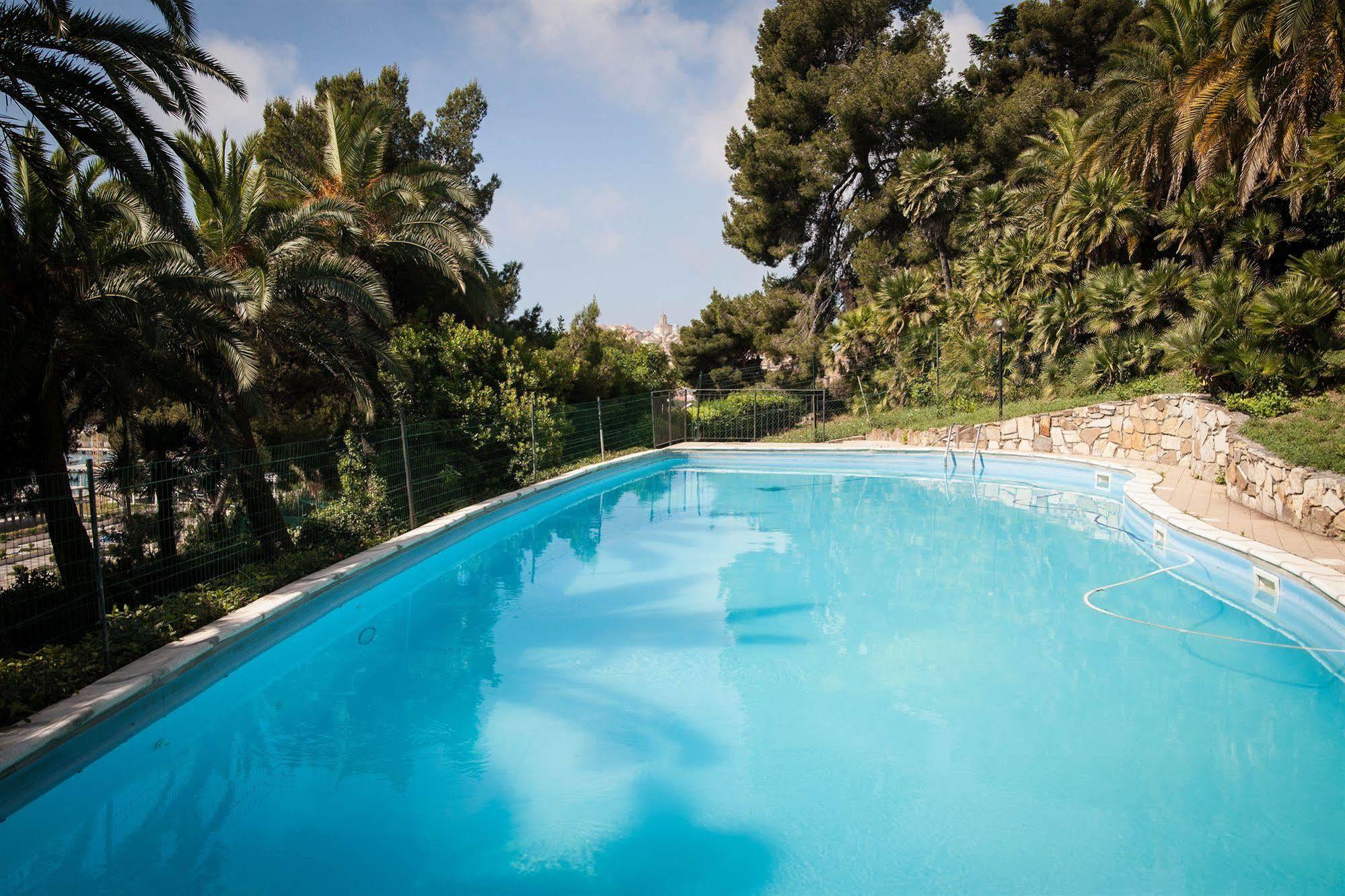 Residence Rta Villa Marina Imperia Exterior foto