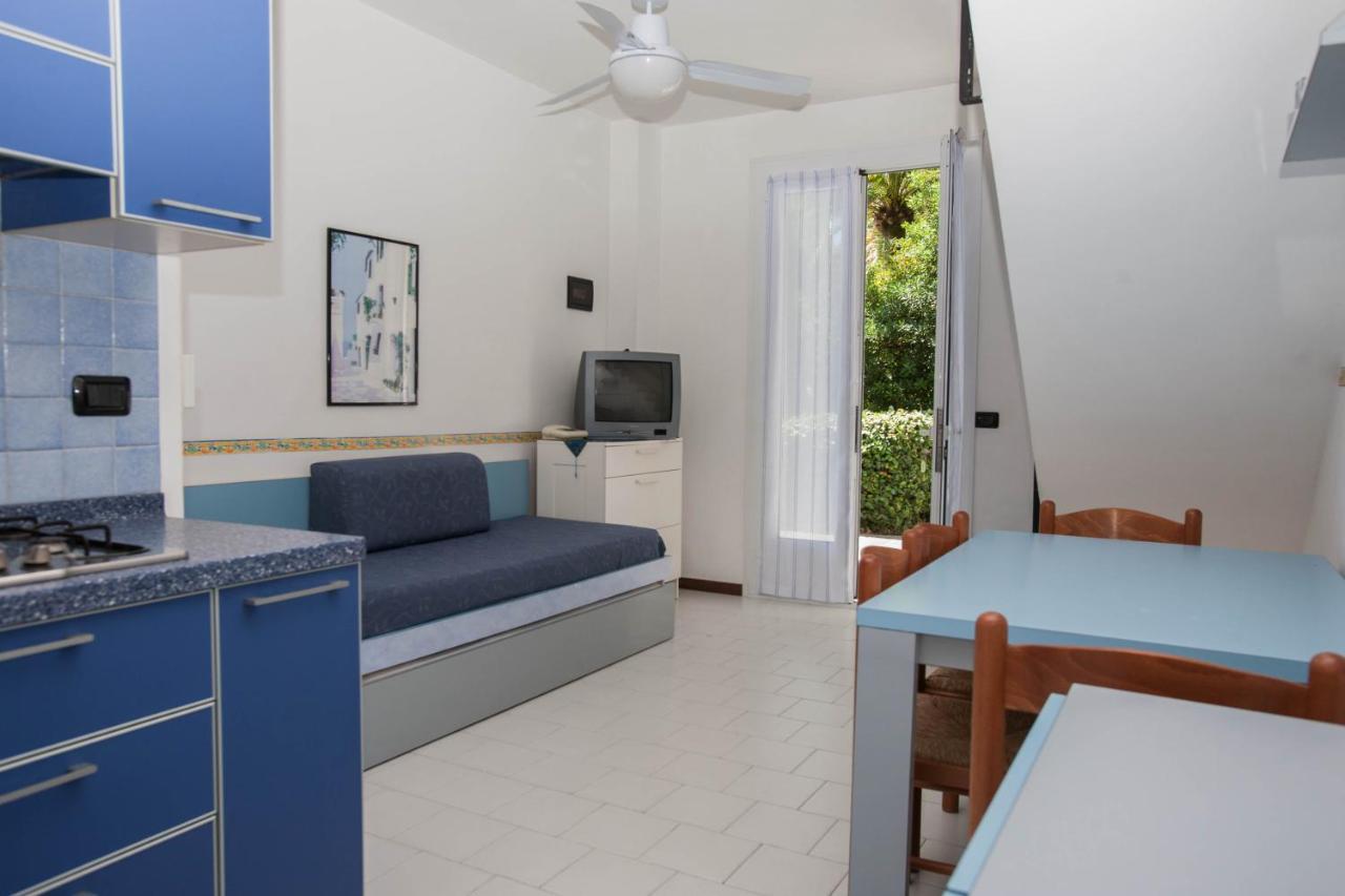 Residence Rta Villa Marina Imperia Exterior foto
